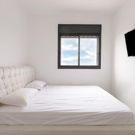 Stunning And Spacious In Kiryat Ata Qiryat Ata Екстер'єр фото